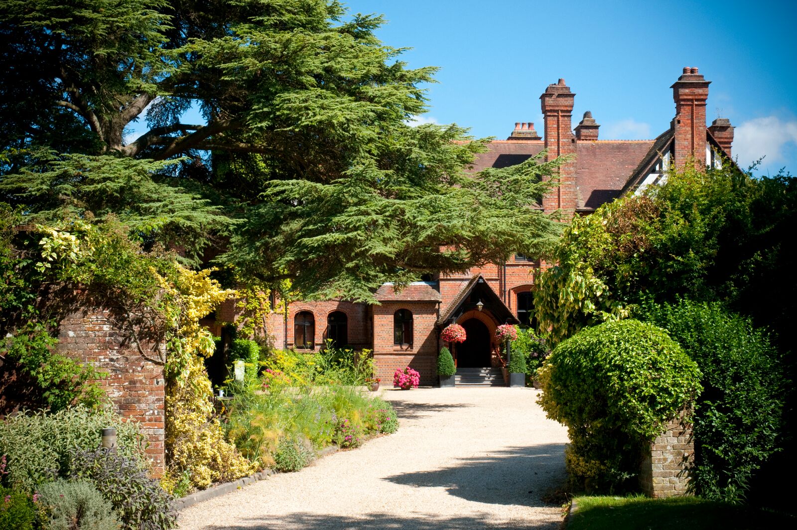 Careys Manor Large image