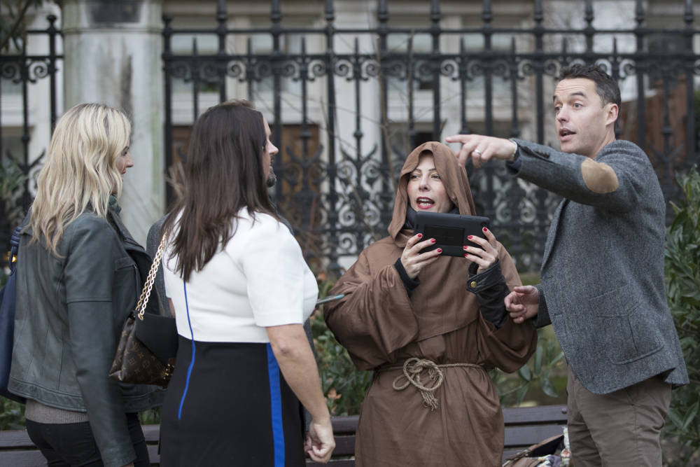 London-treasure-hunt-actors