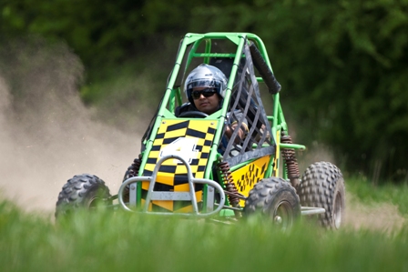 motorised-team-building-buggy