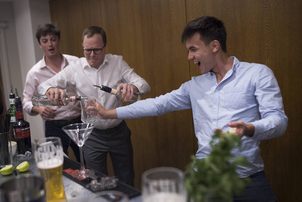 cocktail-making-teambuilding