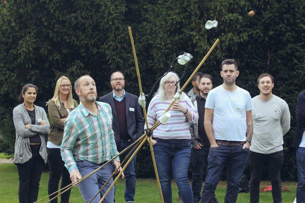 egg-toss-icbreaker-action-shot