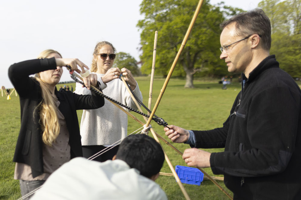 egg-toss-icbreaker-build