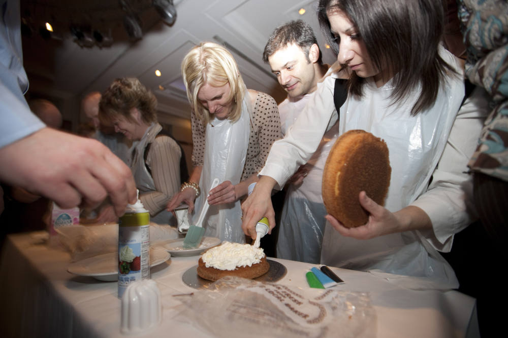 generation-game-cake-decorating