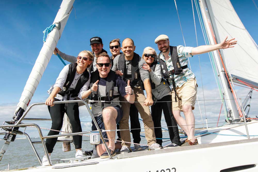 group sailing excursion