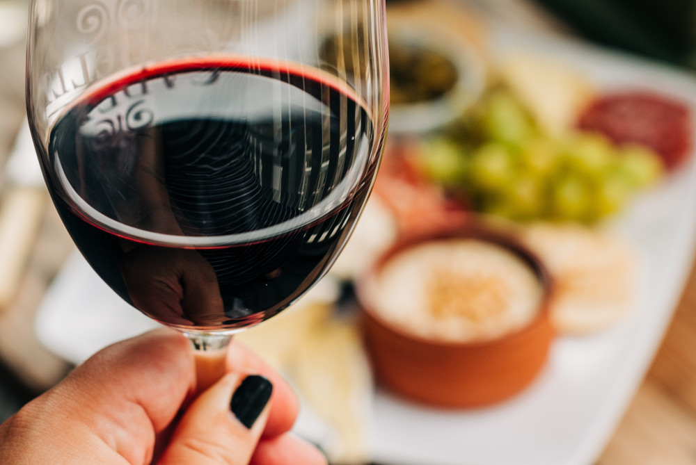 virtual-chesse-and-wine-tasting-wine